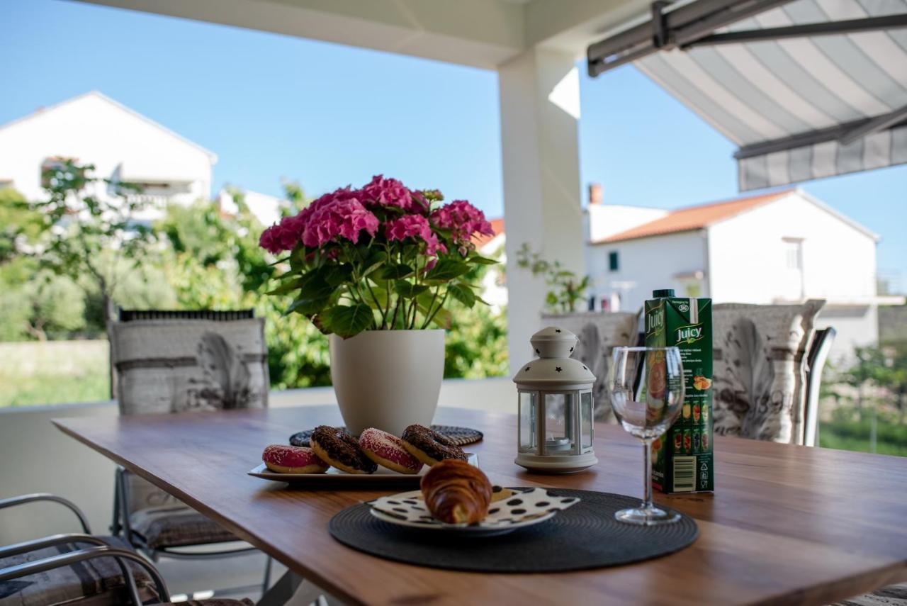 Sportiva With Private Heated Pool * Zadar