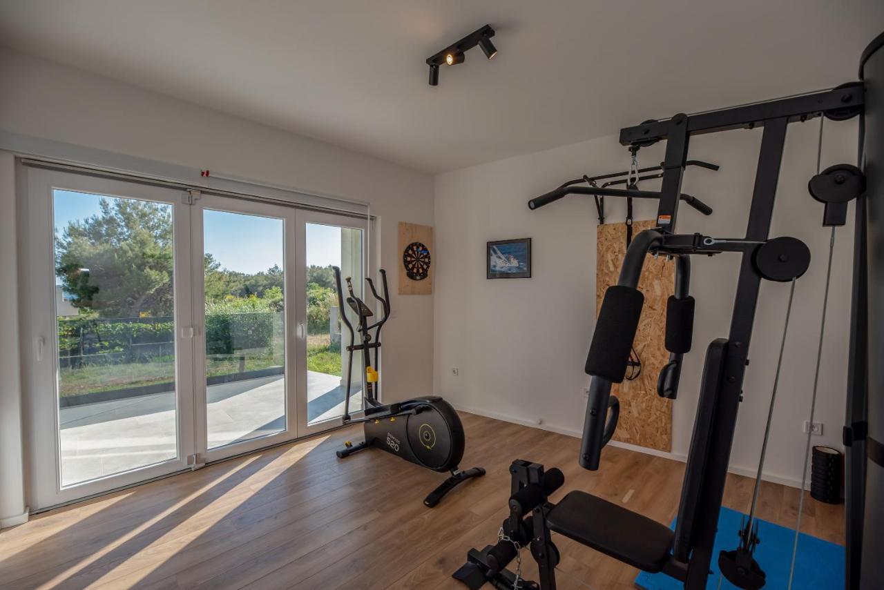 Villa Sportiva With Private Heated Pool Zadar