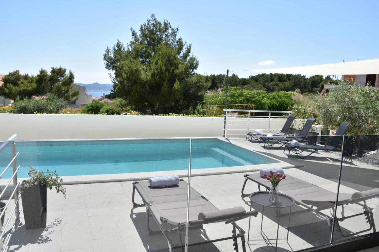 Sportiva With Private Heated Pool * Zadar